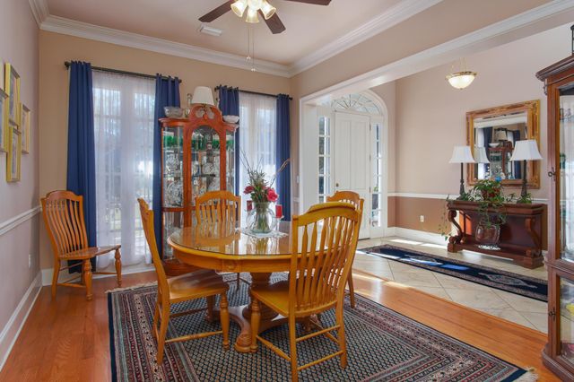 228 Timberton Dr., Hattiesburg, MS 39401