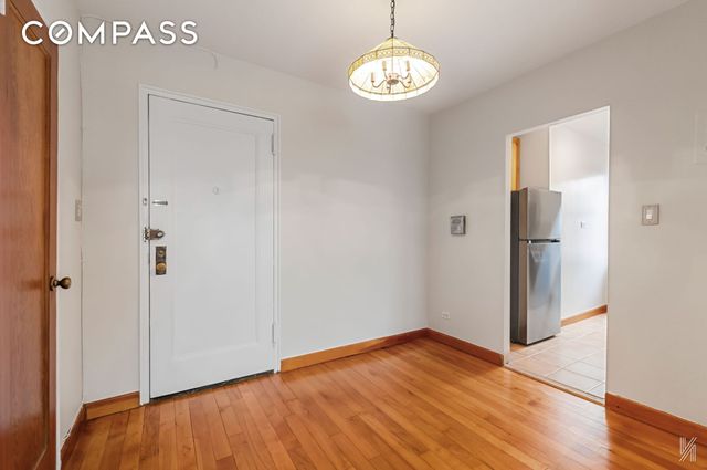 3925 51st St Apt 6G, New York City, NY 11377