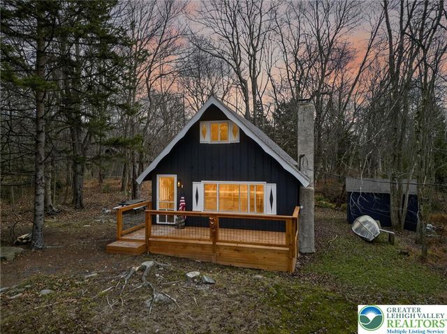 129 Mahoning Drive, Coolbaugh Twp, PA 18347