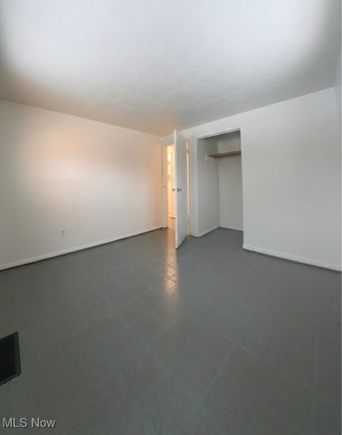 2887 Shelly Road, Shalersville, OH 44266