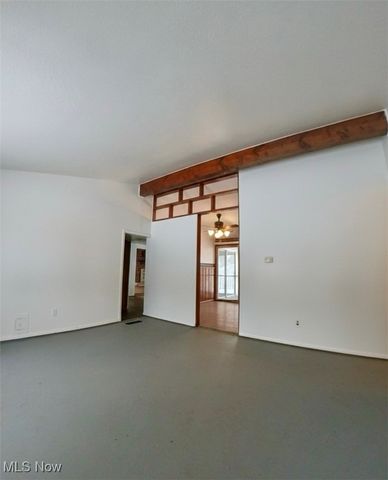 2887 Shelly Road, Shalersville, OH 44266