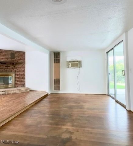 2887 Shelly Road, Shalersville, OH 44266