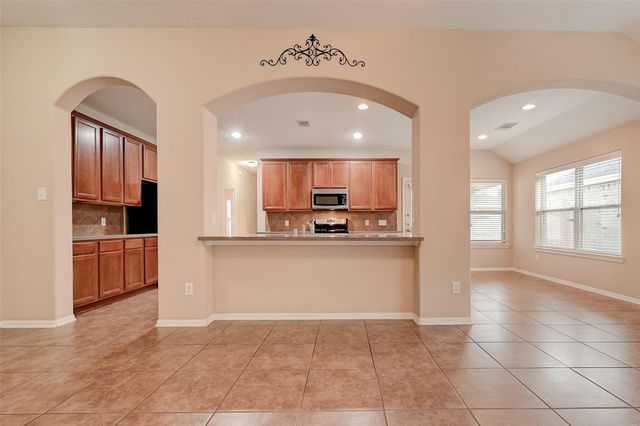 6131 Moran Crest Drive, Spring, TX 77388