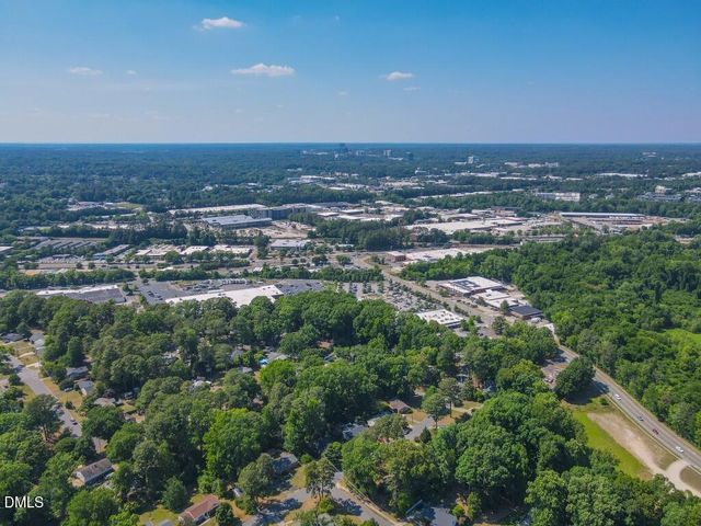 524 Barksdale Drive, Raleigh, NC 27604