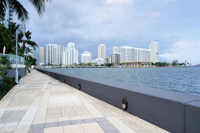 1155 Brickell Bay Dr 3301, Miami, FL 33131