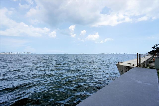 1155 Brickell Bay Dr 3301, Miami, FL 33131