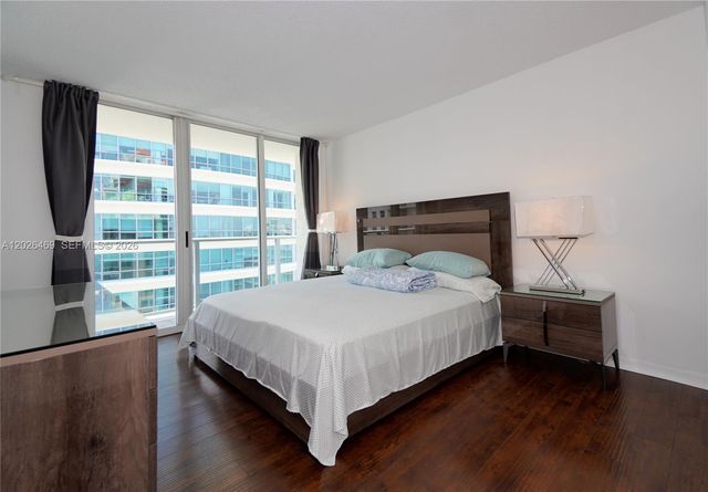 1155 Brickell Bay Dr 3301, Miami, FL 33131