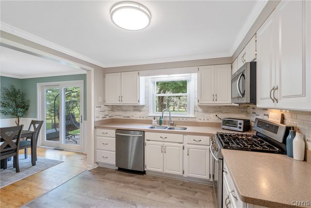 4957 Saint John Drive, Onondaga, NY 13215