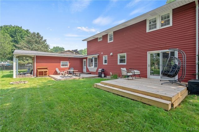 4957 Saint John Drive, Onondaga, NY 13215