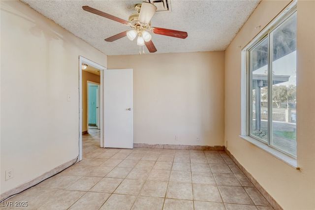 3905 Centura Avenue, Las Vegas, NV 89110