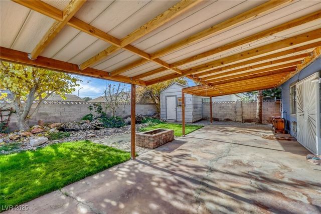 3905 Centura Avenue, Las Vegas, NV 89110