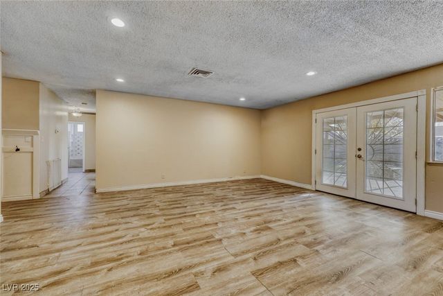 3905 Centura Avenue, Las Vegas, NV 89110