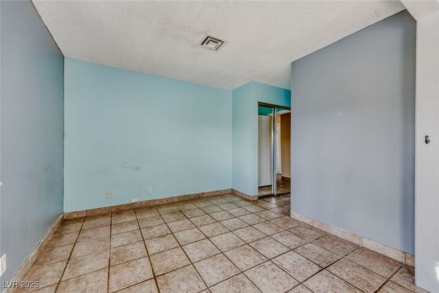 3905 Centura Avenue, Las Vegas, NV 89110