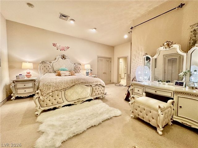 8101 Moonstone Circle, Las Vegas, NV 89128