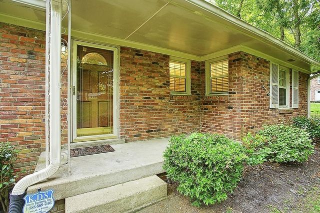 713 Farrell Rd, Nashville, TN 37220