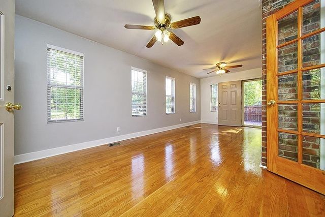 713 Farrell Rd, Nashville, TN 37220