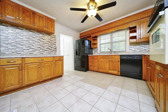 713 Farrell Rd, Nashville, TN 37220