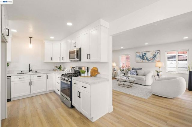 2231 LaSalle St, Martinez, CA 94553