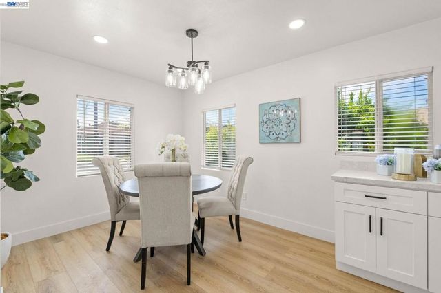 2231 LaSalle St, Martinez, CA 94553