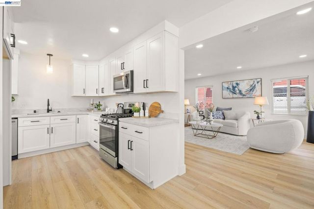 2231 LaSalle St, Martinez, CA 94553
