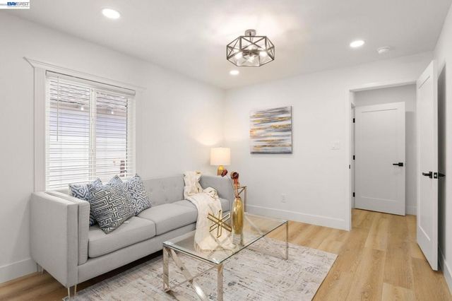 2231 LaSalle St, Martinez, CA 94553