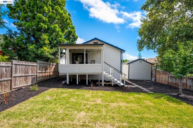 2231 LaSalle St, Martinez, CA 94553