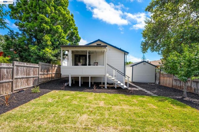 2231 LaSalle St, Martinez, CA 94553
