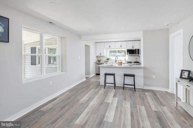 738 HOWARD AVE, Wenonah, NJ 08090