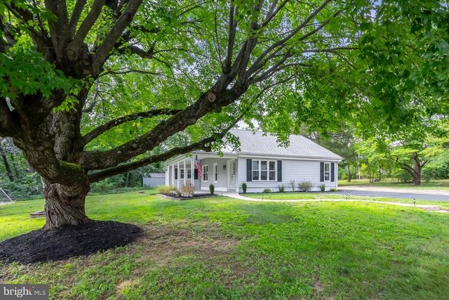 738 HOWARD AVE, Wenonah, NJ 08090