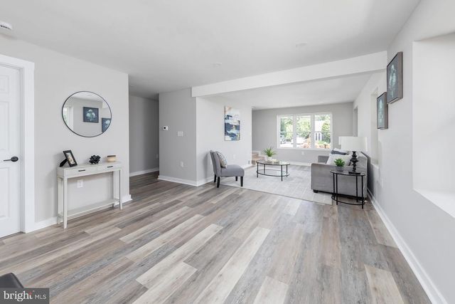 738 HOWARD AVE, Wenonah, NJ 08090