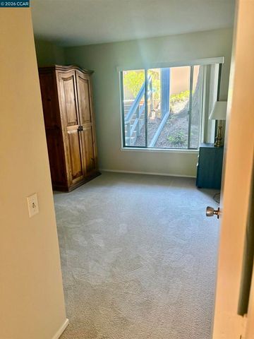 1224 Rockledge Ln 6, Walnut Creek, CA 94595