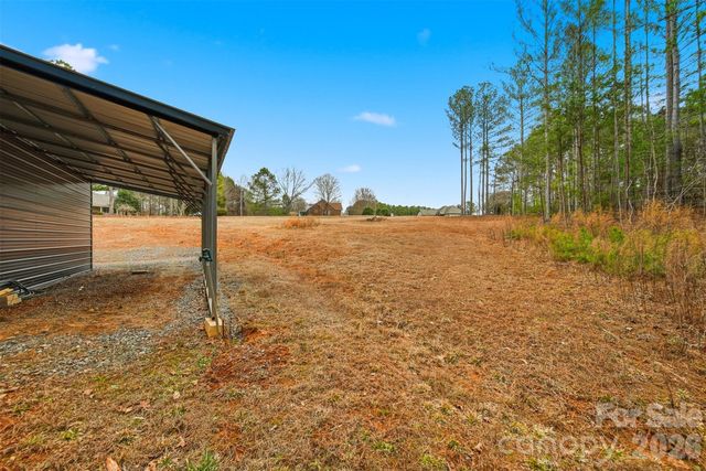 5388 Benjamins Place, Granite Falls, NC 28630