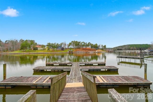 5388 Benjamins Place, Granite Falls, NC 28630