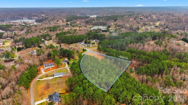 5388 Benjamins Place, Granite Falls, NC 28630