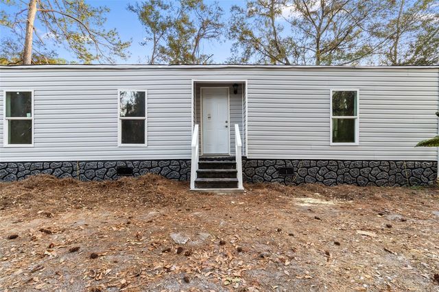 18186 FERRY AVENUE, Brooksville, FL 34604