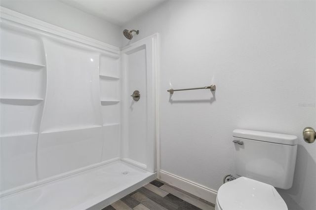 18186 FERRY AVENUE, Brooksville, FL 34604