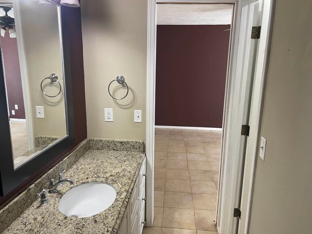 1506 S TODD PL, Wichita, KS 67207