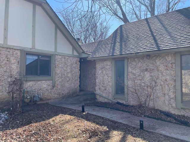 1506 S TODD PL, Wichita, KS 67207