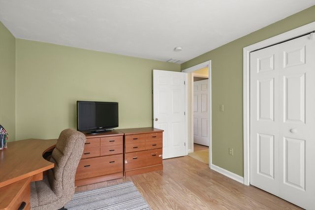 11 Mya's Court, Wareham, MA 02571