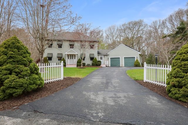 11 Mya's Court, Wareham, MA 02571