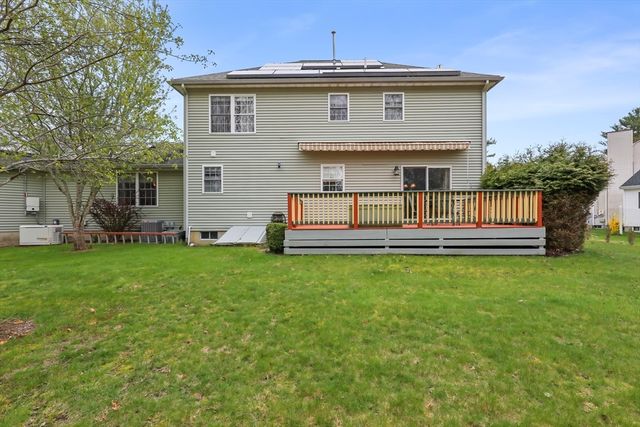 11 Mya's Court, Wareham, MA 02571
