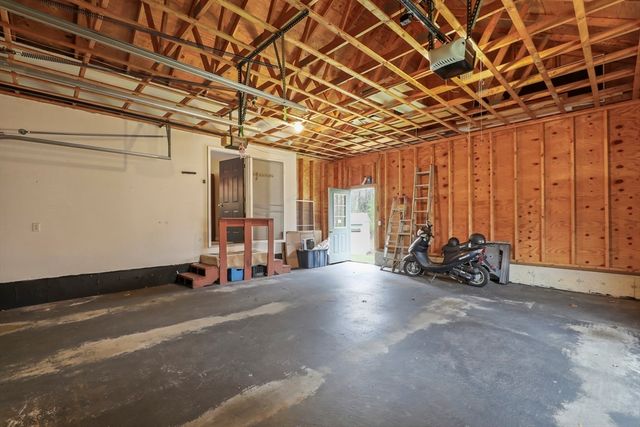 11 Mya's Court, Wareham, MA 02571