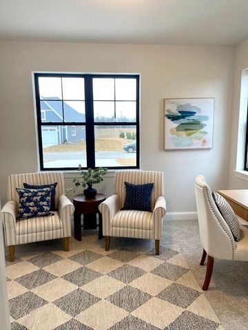 W214N4946 Casey COURT, Menomonee Falls, WI 53051