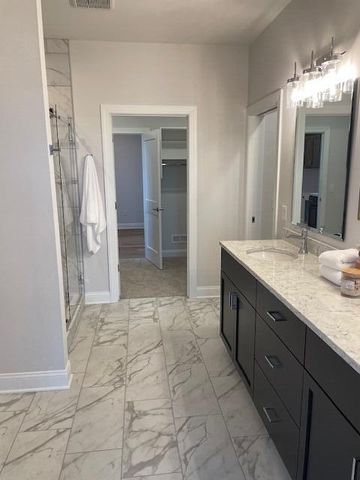 W214N4946 Casey COURT, Menomonee Falls, WI 53051