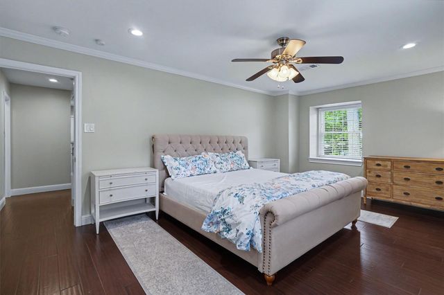 726 Thistlewood Drive, Houston, TX 77079