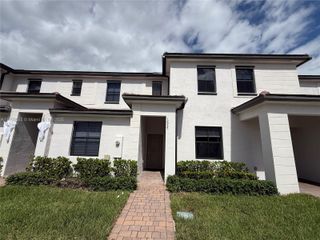 12957 SW 233rd Ter, Homestead, FL 33032