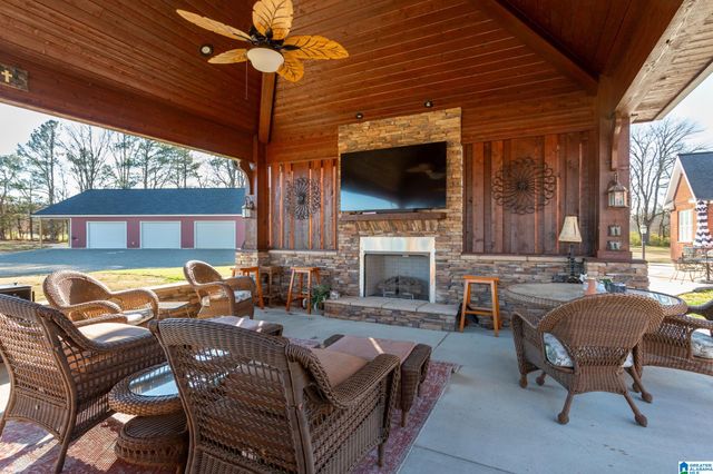 1880 MCINTOSH ROAD, Oxford, AL 36203