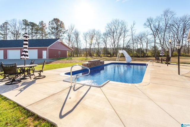 1880 MCINTOSH ROAD, Oxford, AL 36203