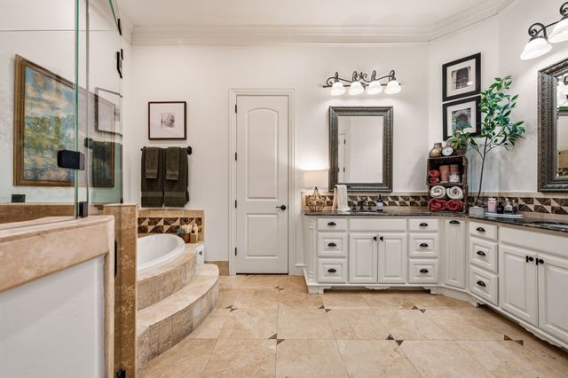 72 Casa Lane, Colleyville, TX 76034