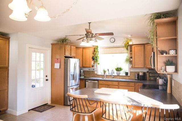 326 Bullville Road, Montgomery, NY 12549
